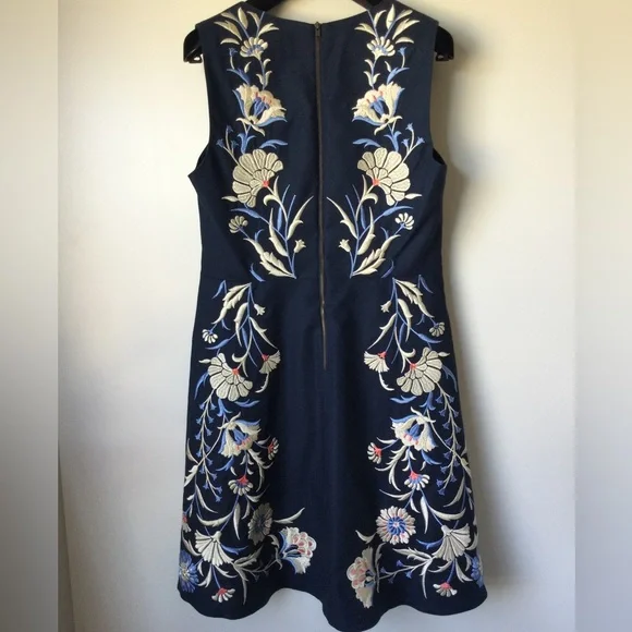 Anthropologie Gilmore Girls Moulinette Soeurs Bellflower Floral Embroidery Dress - Picture 13 of 16